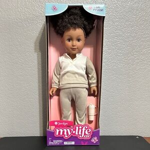 NIB Beautiful My Life Jordyn Doll